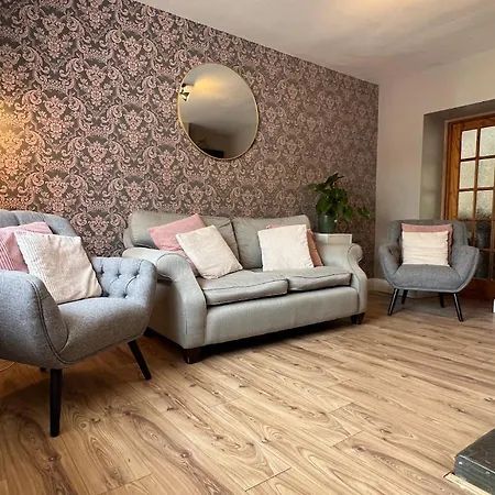 Kilcashel House, Ardara, F94 P802 Bed and Breakfast